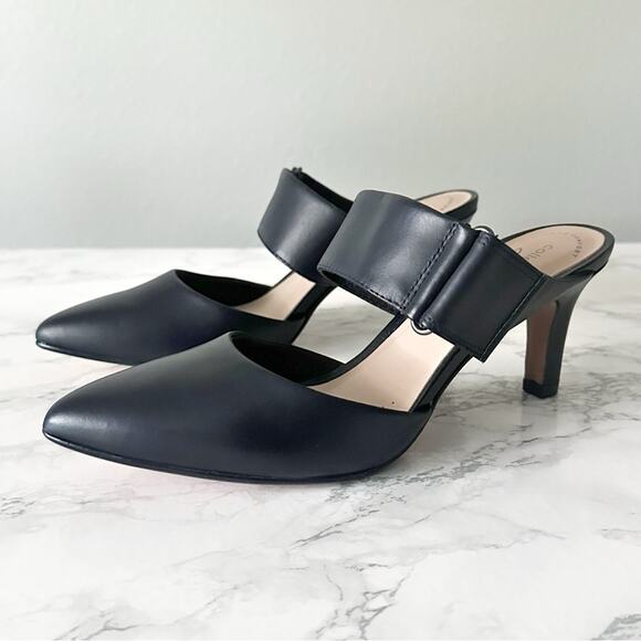Clarks Shoes - NWOB Clarks Smooth Black Leather Closed Toe Mule Heels Women’s Size 7.5 3” heel